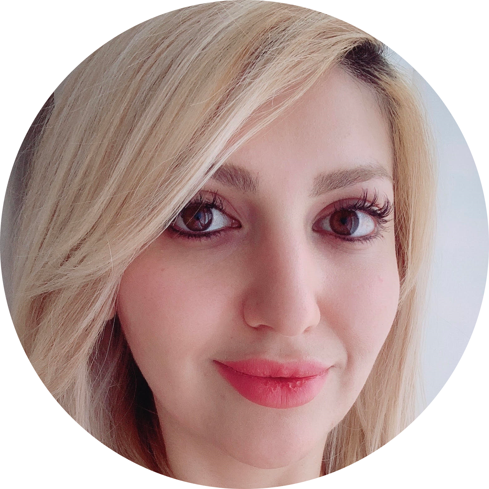 Portrait of Dr. Narges Ataollahi